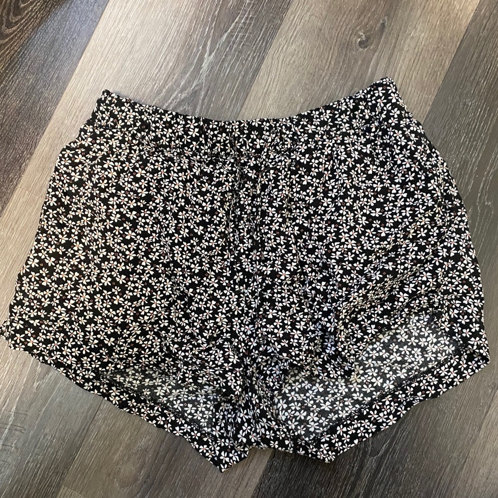 Garage shorts